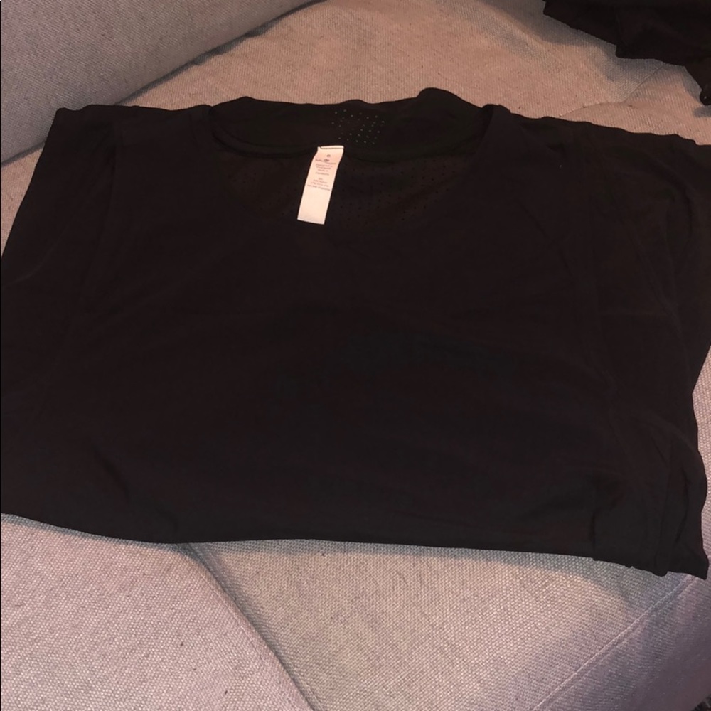 Lululemon tank